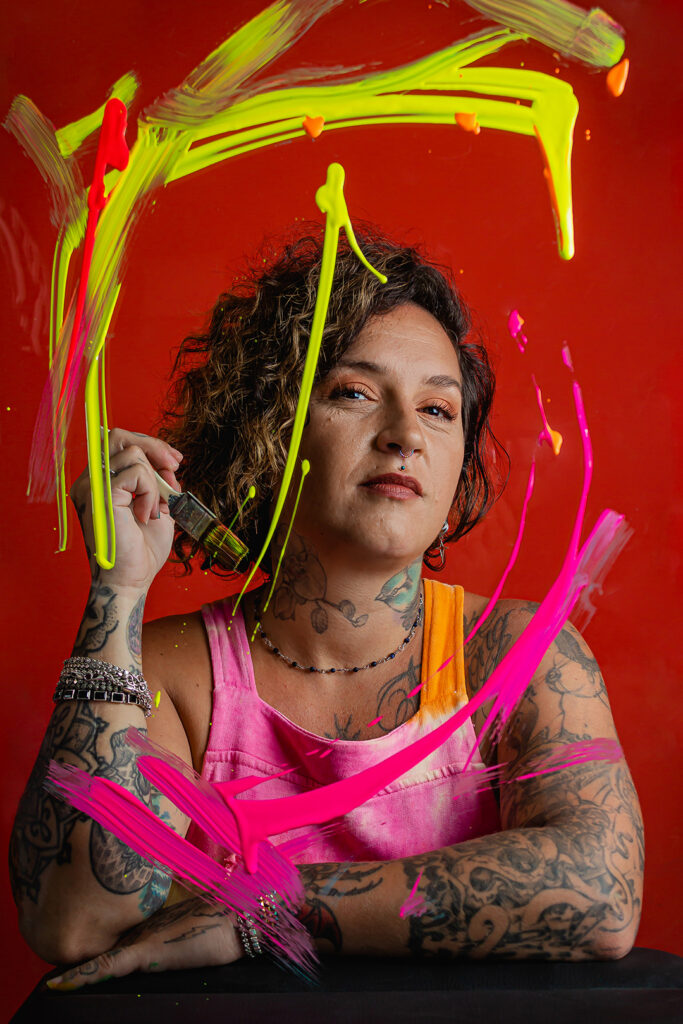 ensaio com tatuadora